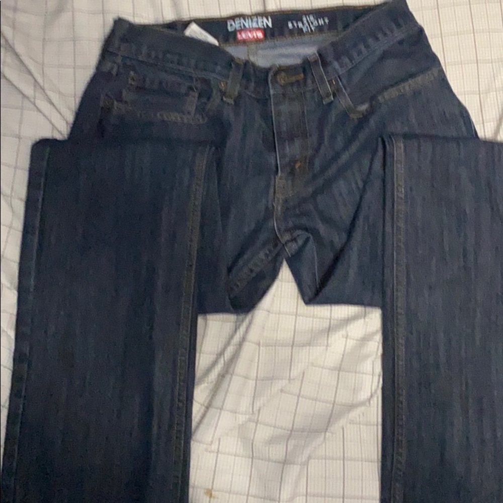 32x32 straight fit jeans